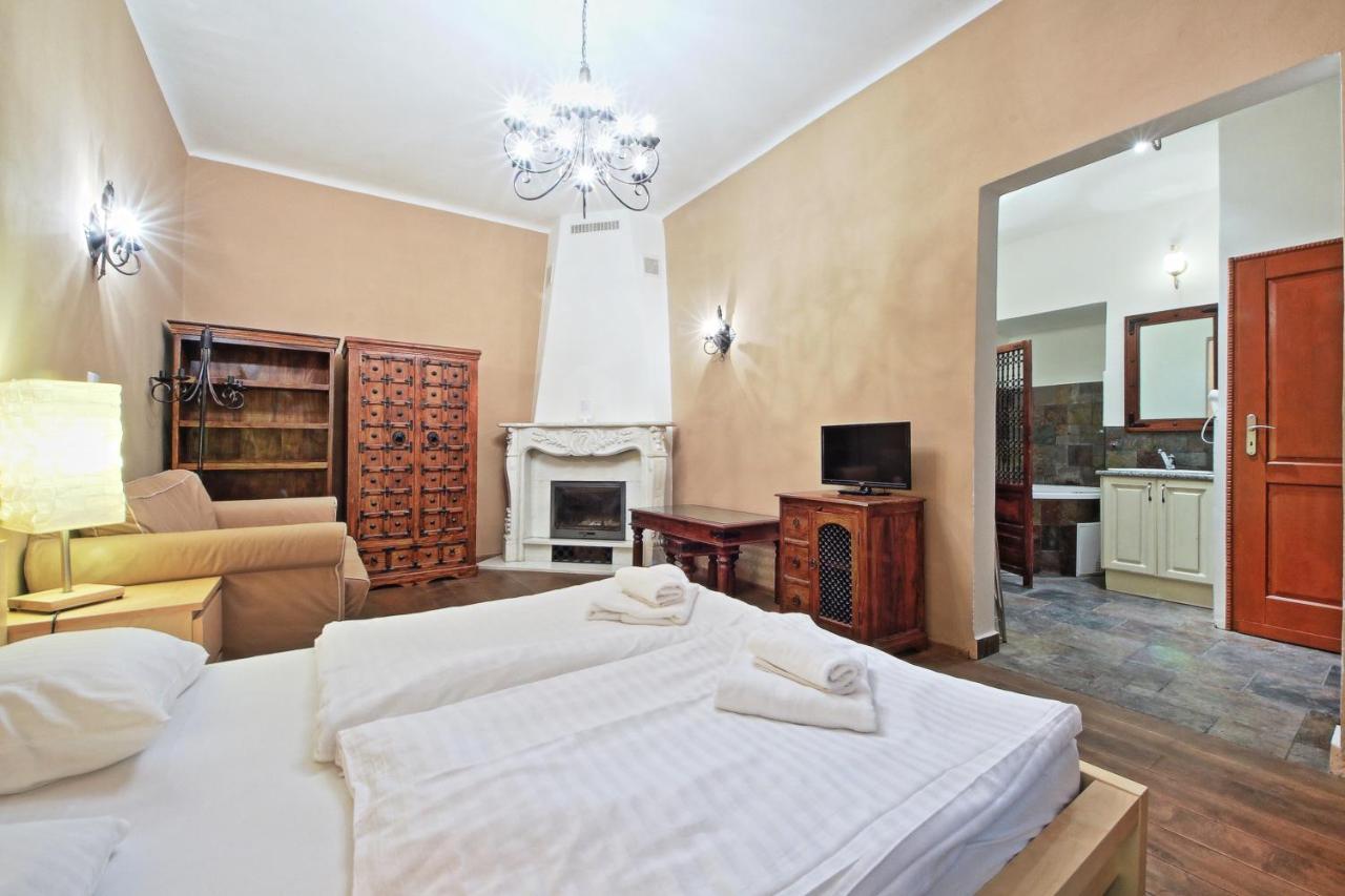 Rose Antique Apartment Prag Exterior foto